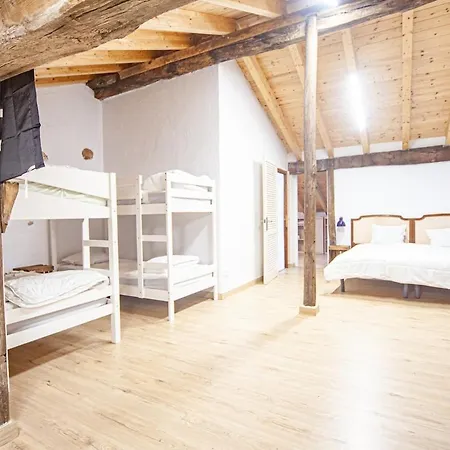 Casa Gallipoli, Un Refugio Toda La Familia Дом отдыха Riano de Ibio